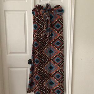 Super Cute Xhiliration Maxi dress